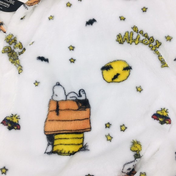 NEW Peanuts HALLOWEEN Hooded Bath Robe Snoopy Pumpkin Moon Stars Berkshire S/M - Picture 3 of 12